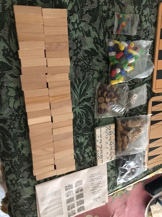 Maletín Metálico con Juegos de Mesa