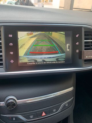 Peugeot 308 2016 (como nuevo)