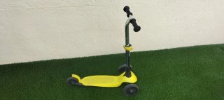 Patinete infantil 3 ruedas amarillo