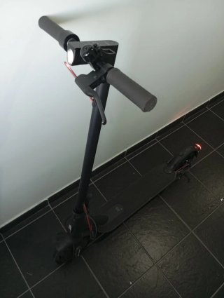 Patinete Eléctrico Negro