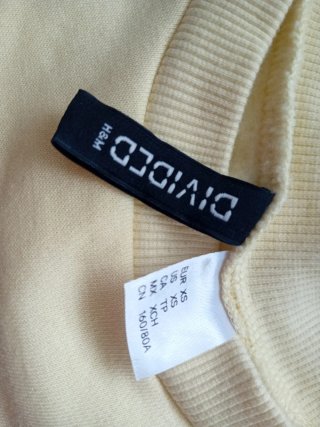 Sudadera corta amarilla