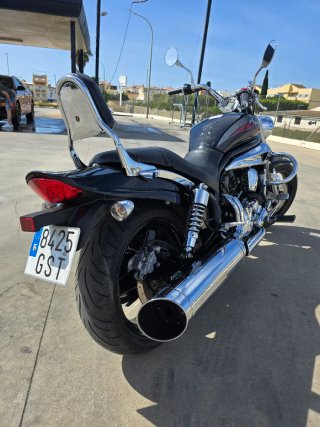 Hyosung Aquila 650 Cruiser Negra/Plateada