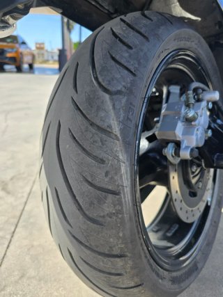 Hyosung Aquila 650 Cruiser Negra/Plateada