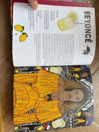 Libro de cocteleria inspirado en mujeres iconicas