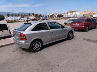 Opel Astra 2000