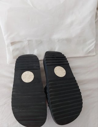 Chanclas Bimba y Lola plataforma T.38