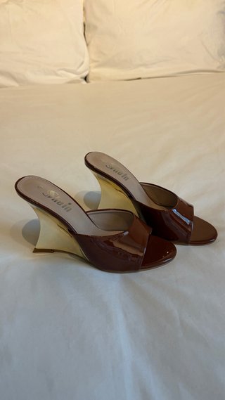 Tacchi Shein marroni eleganti