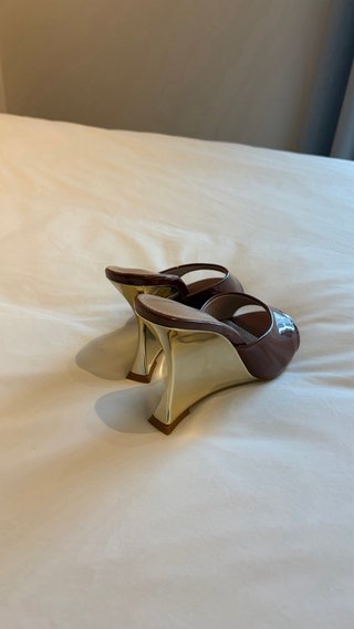 Tacchi Shein marroni eleganti