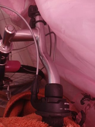 Bicicleta B'TWIN rosa y azul