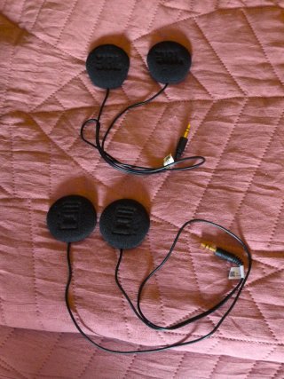 Pack 2 Intercom Cardo Freecom-X2 con altavoces JBL