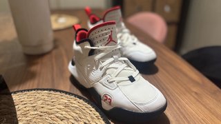 Nike Jordan Talla 42 Rojo Blanco
