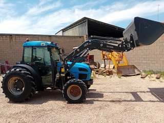 Tractor Landini Rex 100 Frutero con Pala