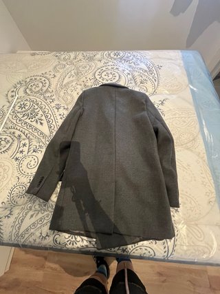 Abrigo gris elegante