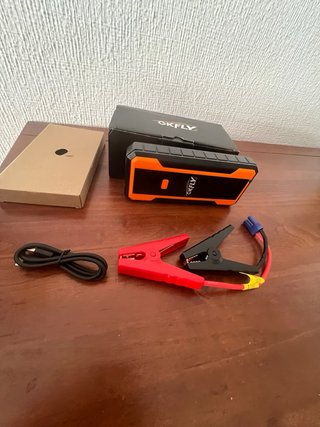 ARRANCADOR de BATERIA DE COCHE. Conector USB led