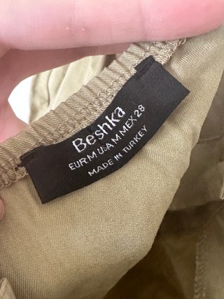 Mono corto Bershka verde talla M