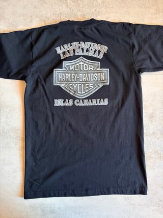 Camiseta de Harley-Davidson de manga corta.