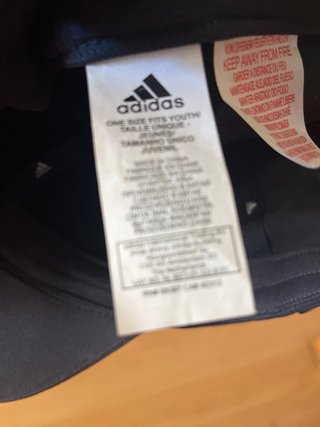 Gorra Adidas Real Madrid azul oscuro ORIGINAL
