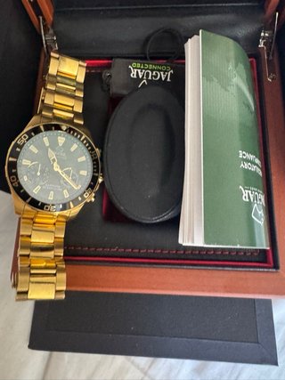Reloj Jaguar Dorado y Verde