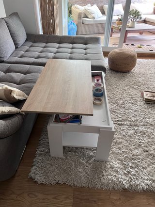 Mesa de centro elevable madera y mimbre