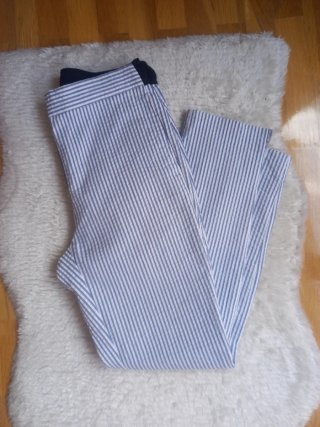 Pantalón Zara