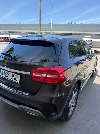 Mercedes-Benz GLA 2015