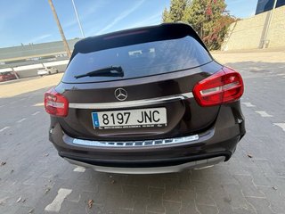 Mercedes-Benz GLA 2015