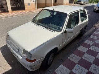 Renault 5 triana