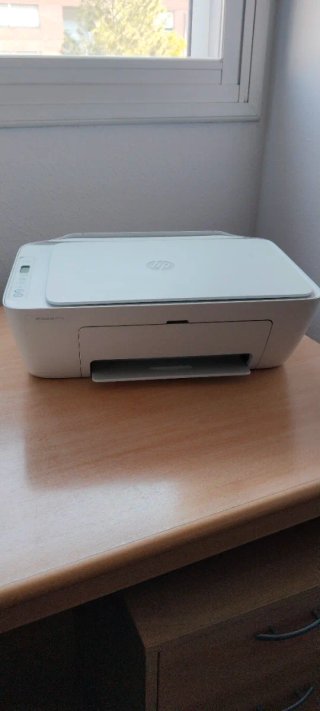 Impresora HP Multifunción Wifi + Cartucho