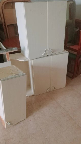 Muebles de cocina blancos