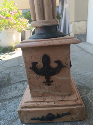 Pedestal de mármol principios de siglo
