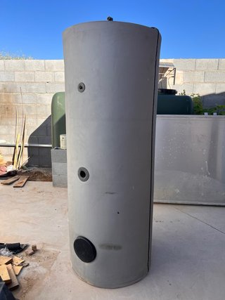 2 Placas Solares Térmicas y Acumulador