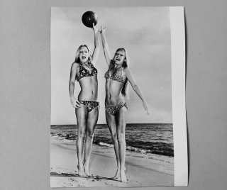 5 Fotos Vintage Pin-Ups Playa