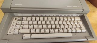 Olivetti Lettera E501-II Máquina de Escribir Eléct