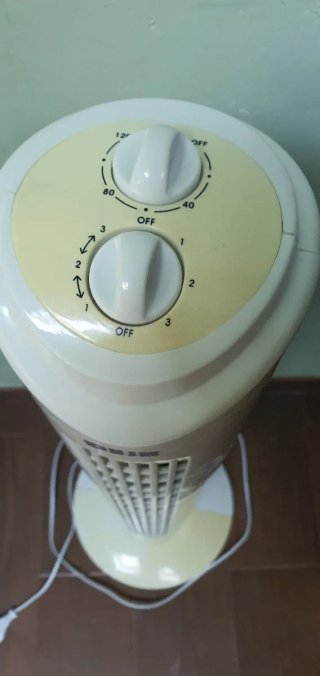 Ventilador de Torre HJM Blanco