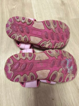 Sandalias verano niña Talla 29 Quets