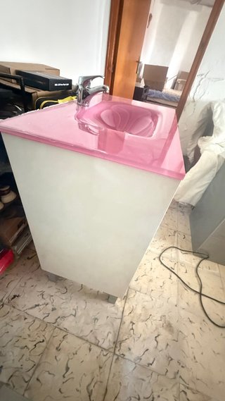 Mueble baño con lavabo