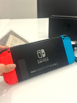 Nintendo Switch + Pokémon Scarlatto