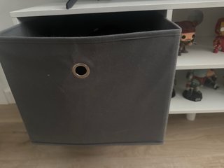 Mueble TV blanco y gris con almacenaje