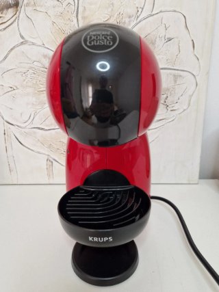 Cafetera Dolce Gusto Roja