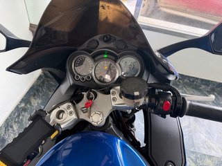 Triumph ST 1050 Sportbike Azul