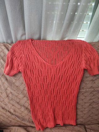 Vestido rojo de fiesta con un hombro