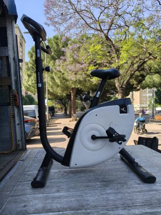 Bicicleta Estática Gym Domyos
