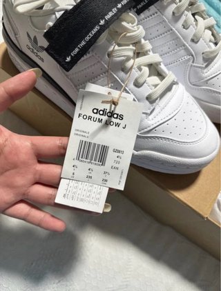 Zapatillas Adidas Forum Blancas y Negras Nuevas