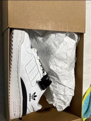 Zapatillas Adidas Forum Blancas y Negras Nuevas