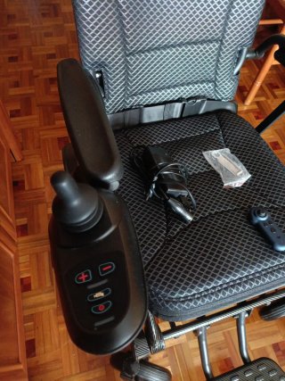 Silla de ruedas eléctrica TEYDER BAHIA