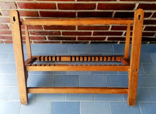 ANTIGUO MUEBLE ESTANTE PLATERO DE MADERA