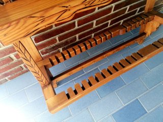 ANTIGUO MUEBLE ESTANTE PLATERO DE MADERA