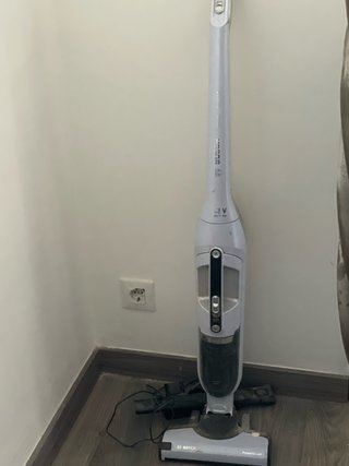 Aspiradora Bosch PowerBrush 18V