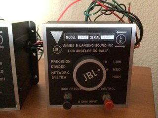 JBL LX4-1 pareja de divisores de  Frecuencias