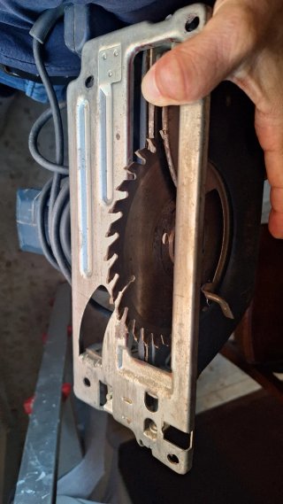 Sierra Circular AEG